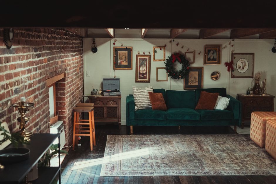 Learn How to Decorate Every Room with Confidence and Style