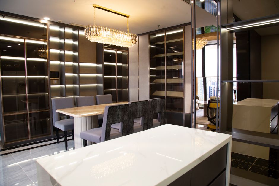 Reach for the Sky: Finding Your Perfect High Back Arm Dining Chair