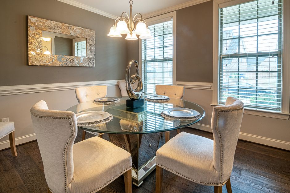 Upholstered Dining Chairs: Where Comfort Meets Culinary Chic