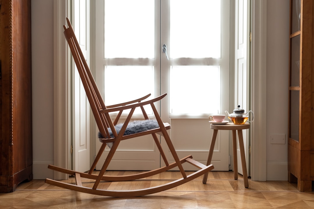 Beyond the Bed: Top Cane & Wicker Chairs for Bedroom Nooks