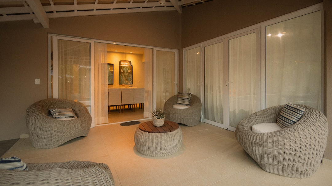 Discover Lloyd Flanders Industries: Quality Outdoor Furniture Explained