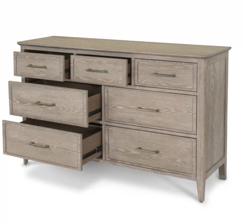 Lineage Collection Drawer Chest Linage Collection Cape May 7 Drawer Dresser SKU: B62236-DRIFTWOOD
