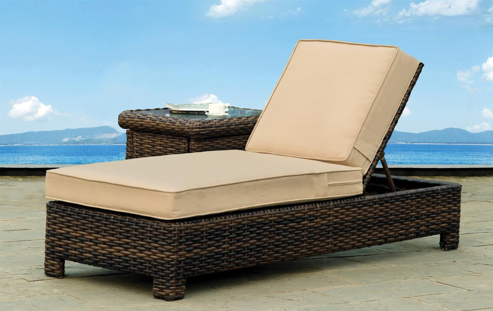 South Sea Rattan South Sea Rattan St. Tropez Chaise Lounge Lounge Chair - Rattan Imports