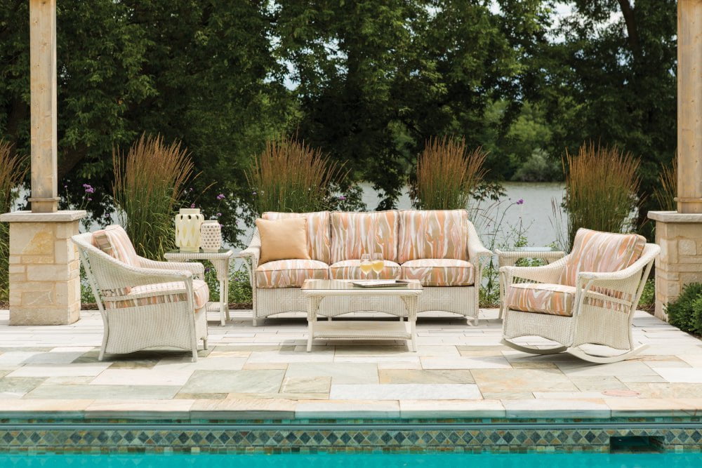 Lloyd Flanders Sofa Lloyd Flanders Nantucket Sofa