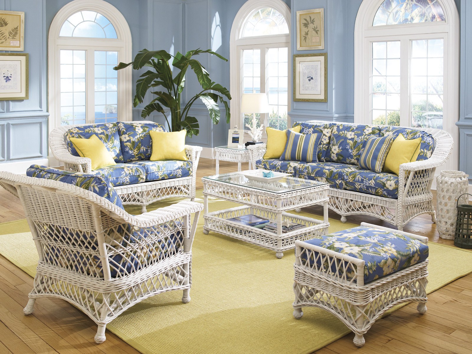 Spice Islands Sofa Spice Islands Bar Harbor Sofa Whitewash