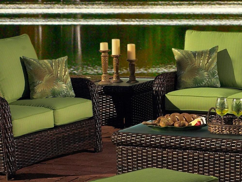 South Sea Rattan South Sea Rattan St. Tropez 6-Piece Conversation Set Seating Set - Rattan Imports